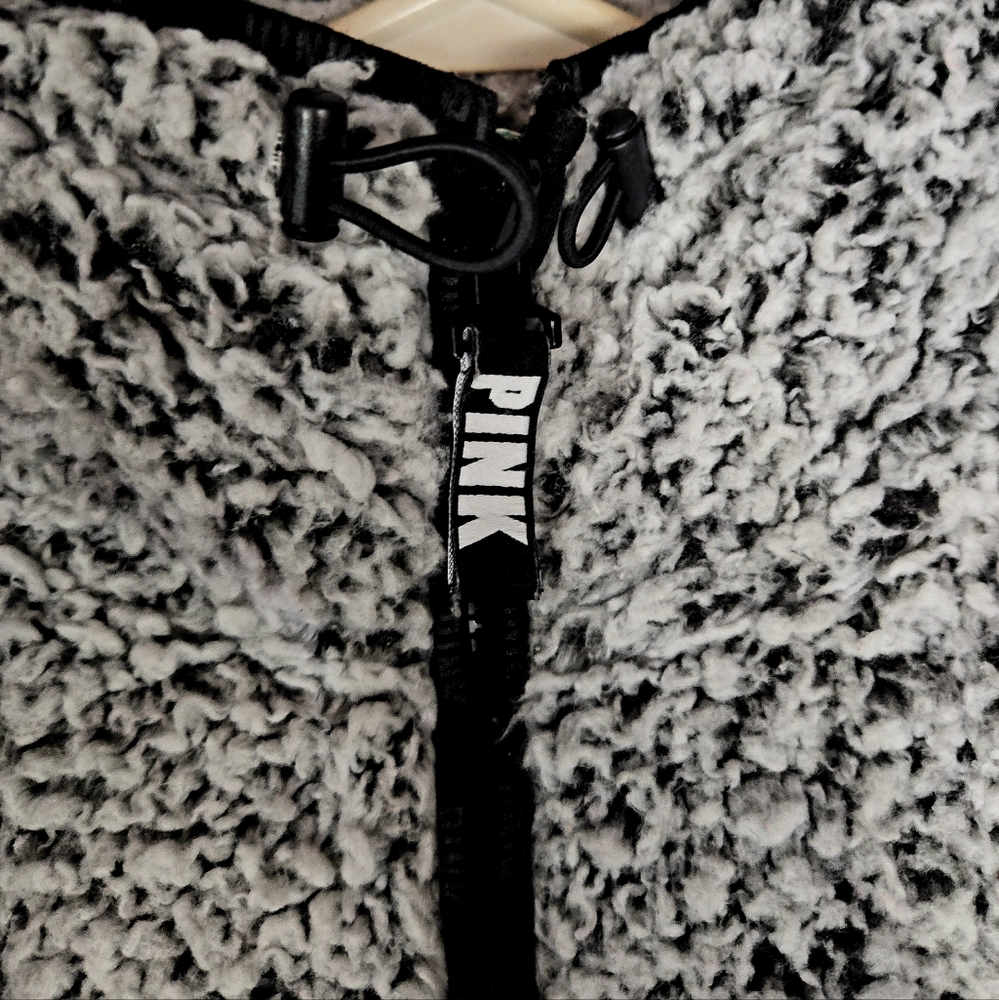 Pink sherpa - Picture 3 of 5